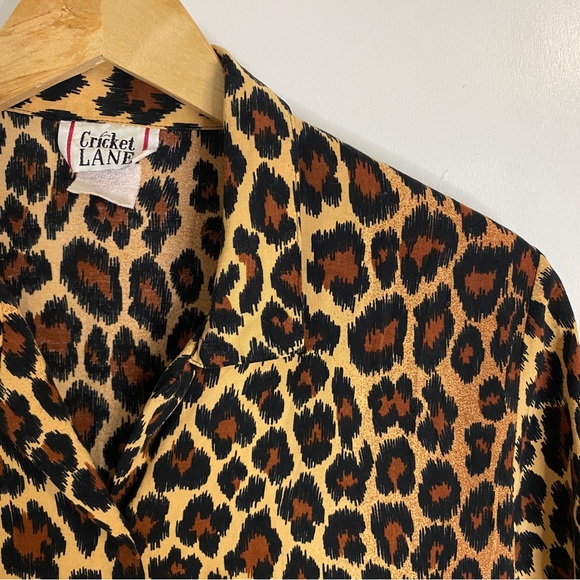 Vintage Cricket Lane Leopard Short Sleeve Button-up Top Size Small - Picture 4 of 4